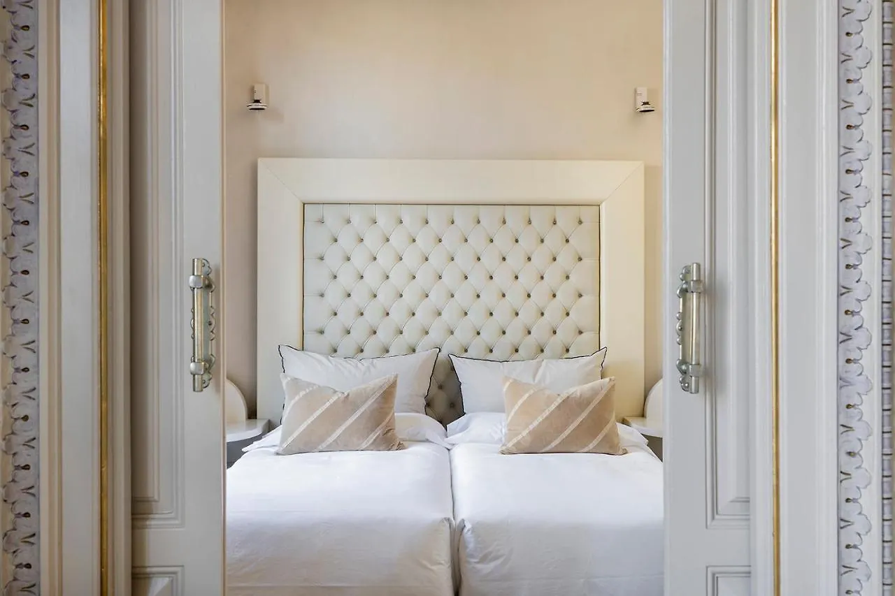 El Palauet Royal Suites Barcelona 5*,  Spanje